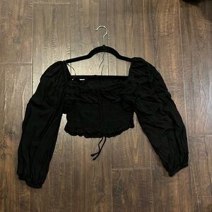 Black Long Sleeve Crop Top Size Small